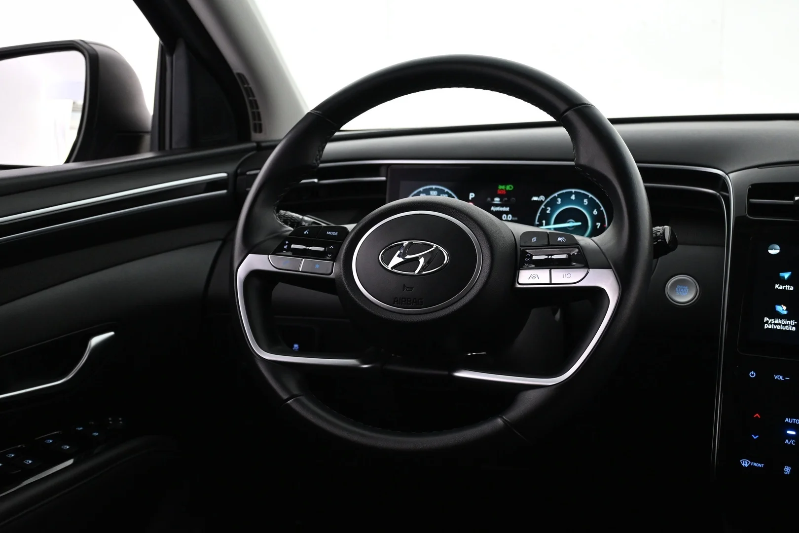 Car Image - 37hJjSUnaMr2gM4N6mFXYA
