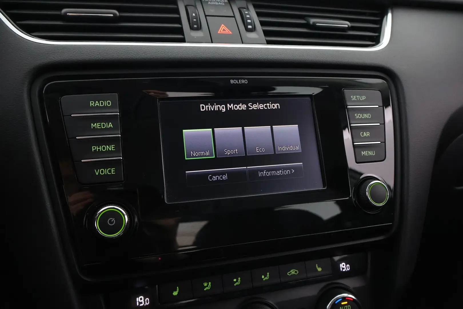 Car Image - 2KReNB5nDt2A1FEq3k46p3