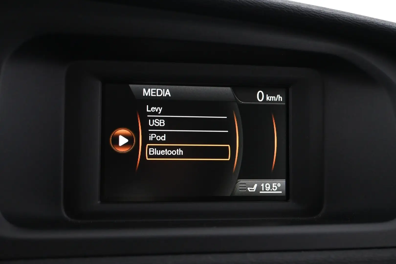 Car Image - 2XmsPidEKCJR1aWW8Vj6UZ