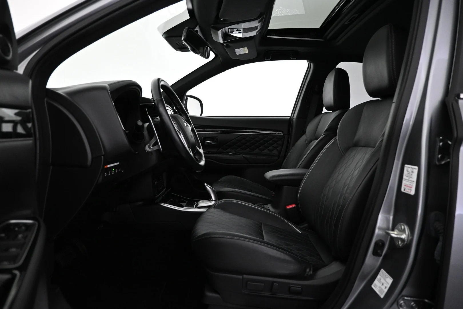 Car Image - 7JLLOYOWhRTJyrYEQBKF9C