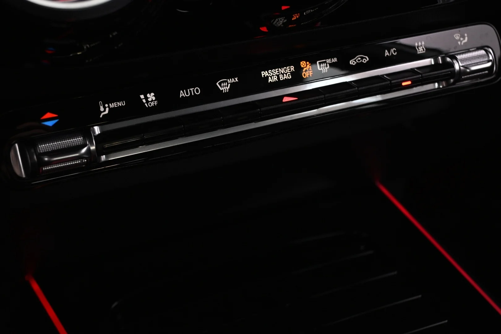 Car Image - 1hGFeXu7AxSyPLJNa9t1Qh