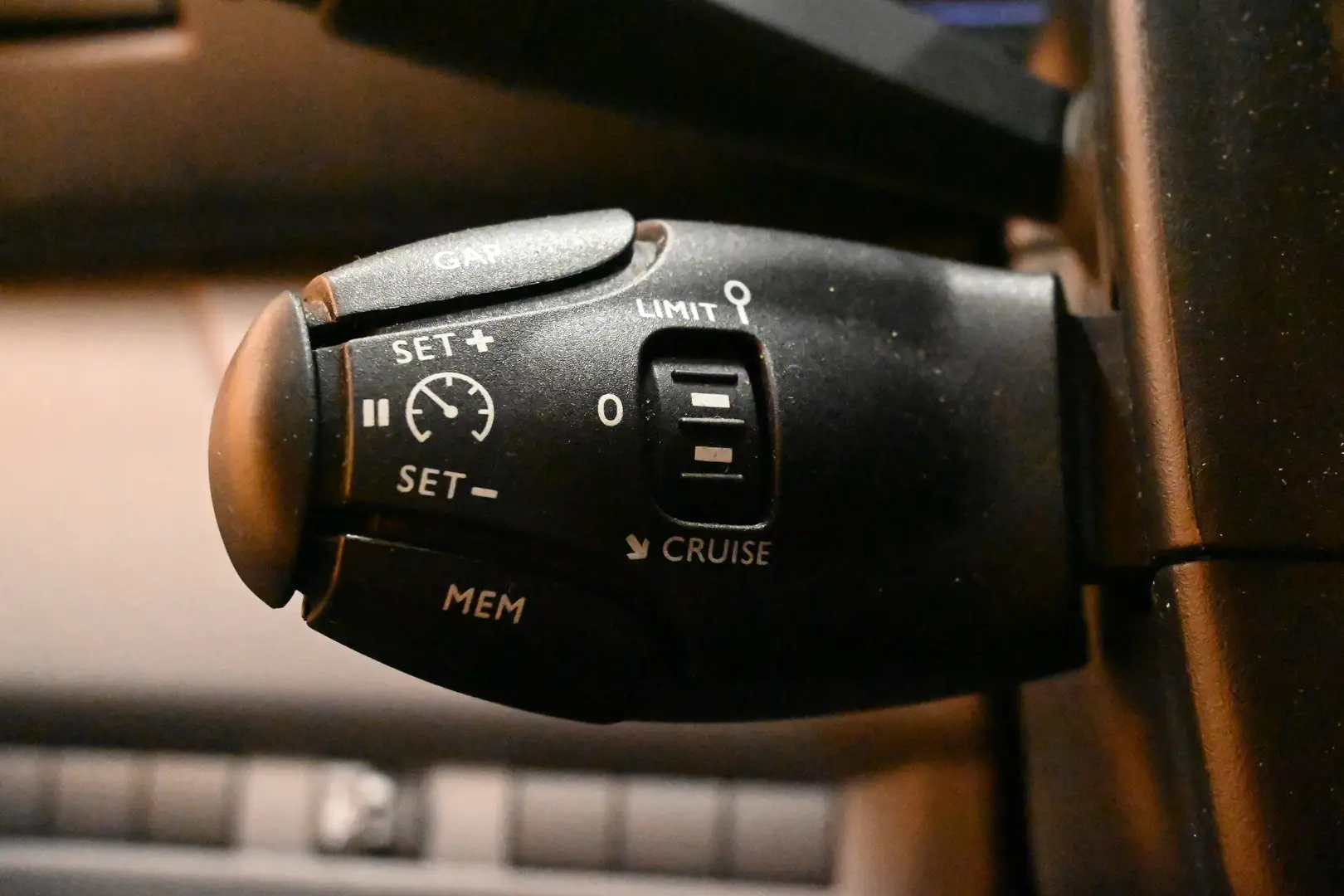 Car Image - 5xigk8lnlEP3sbHulctwTH