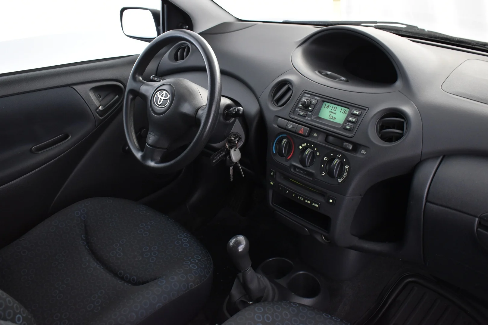 Car Image - 10iirDAs5JB9B8ZWdTZV7s