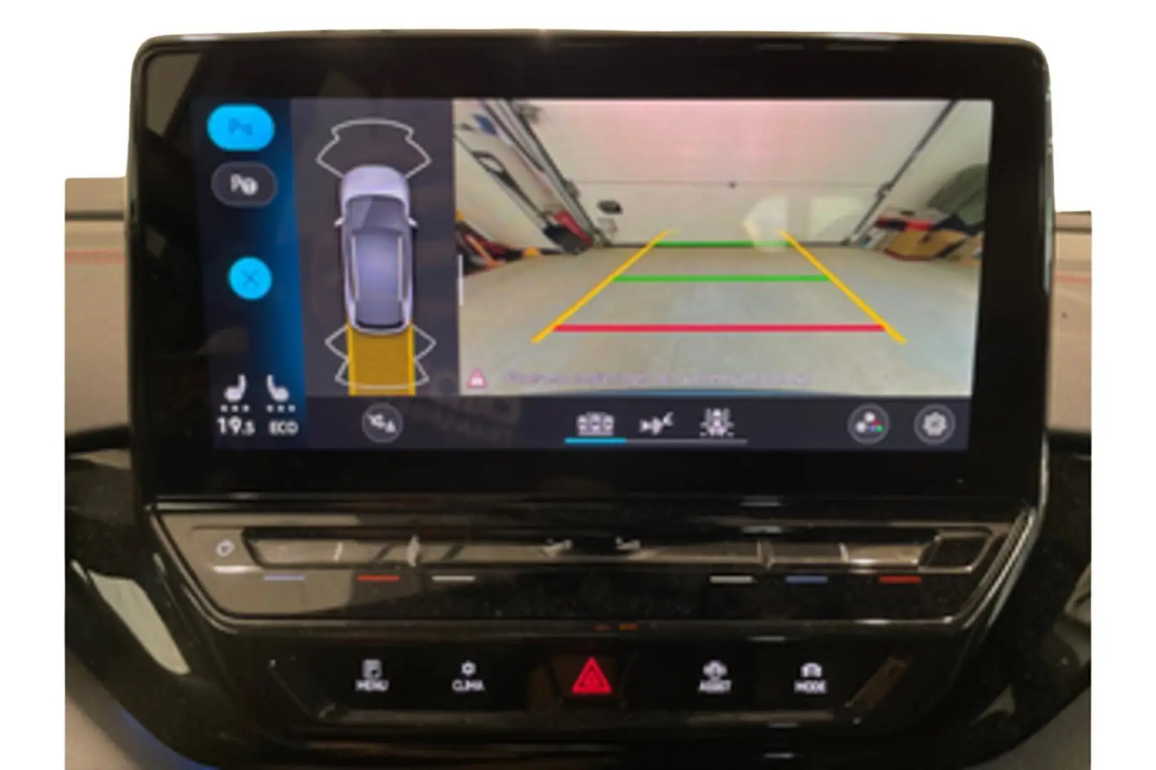 Car Image - 1okj5gI225wsM4yjbsU275