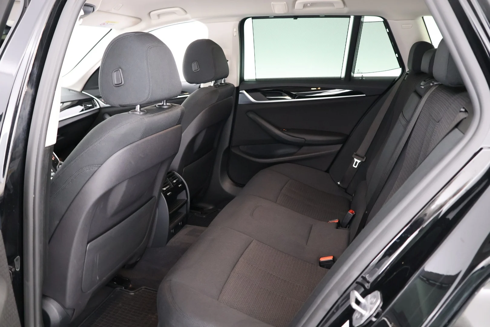 Car Image - 5Cq3ZcohNx6qcirSgVhoH8