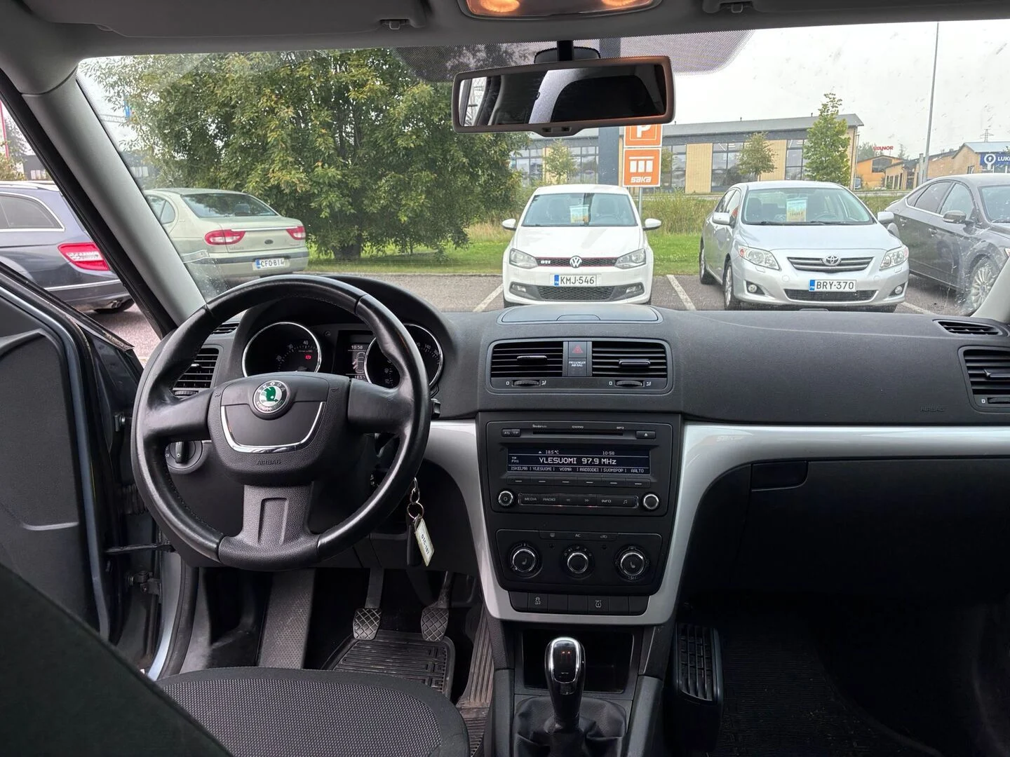Car Image - 3Y4CwJwX9T6QghTfmIssHI