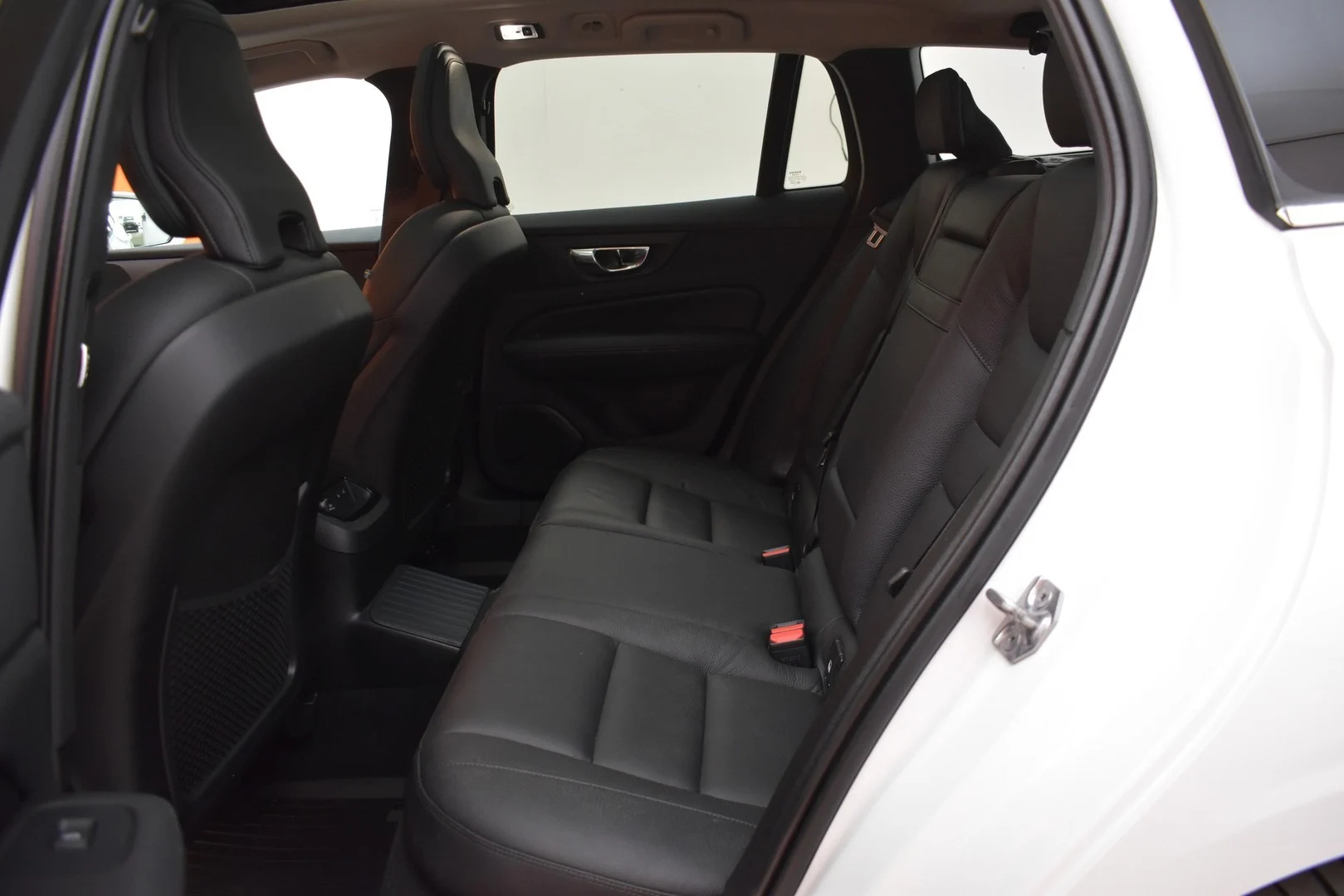 Car Image - 5Sh7Kk7bySMqZpgRxiyyYF