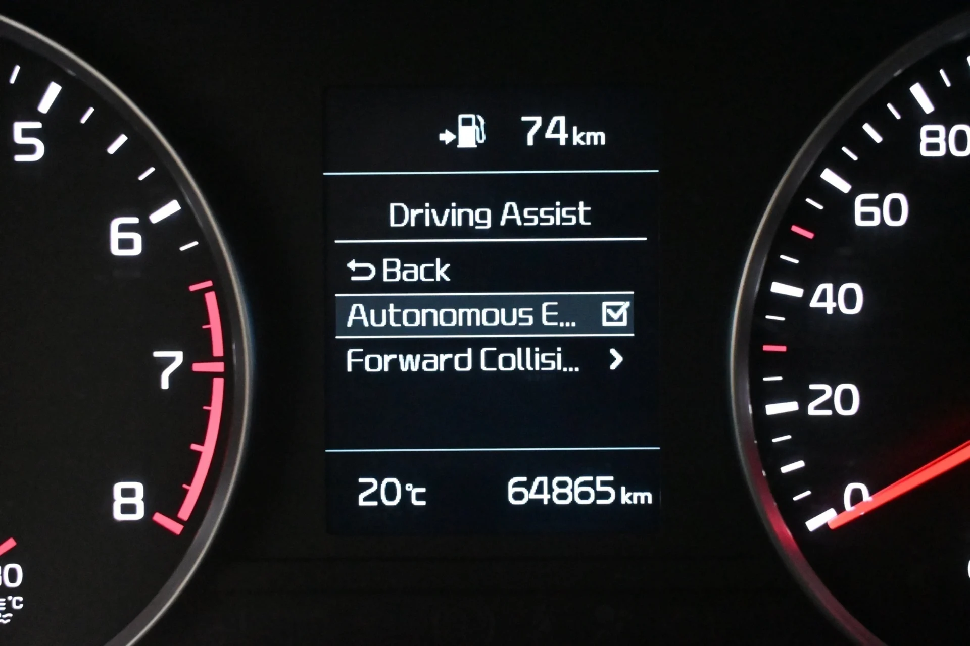Car Image - 1bu1AvvQYn1nCqyM9FqKtN