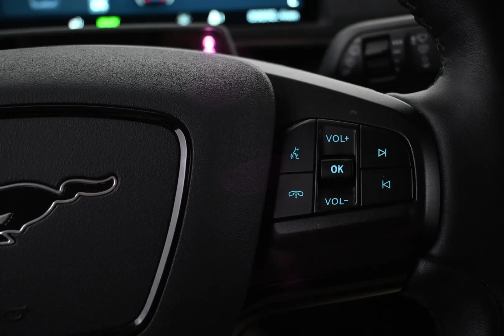 Car Image - 2MPJ82wFfZa6Sdh5P7Brfx