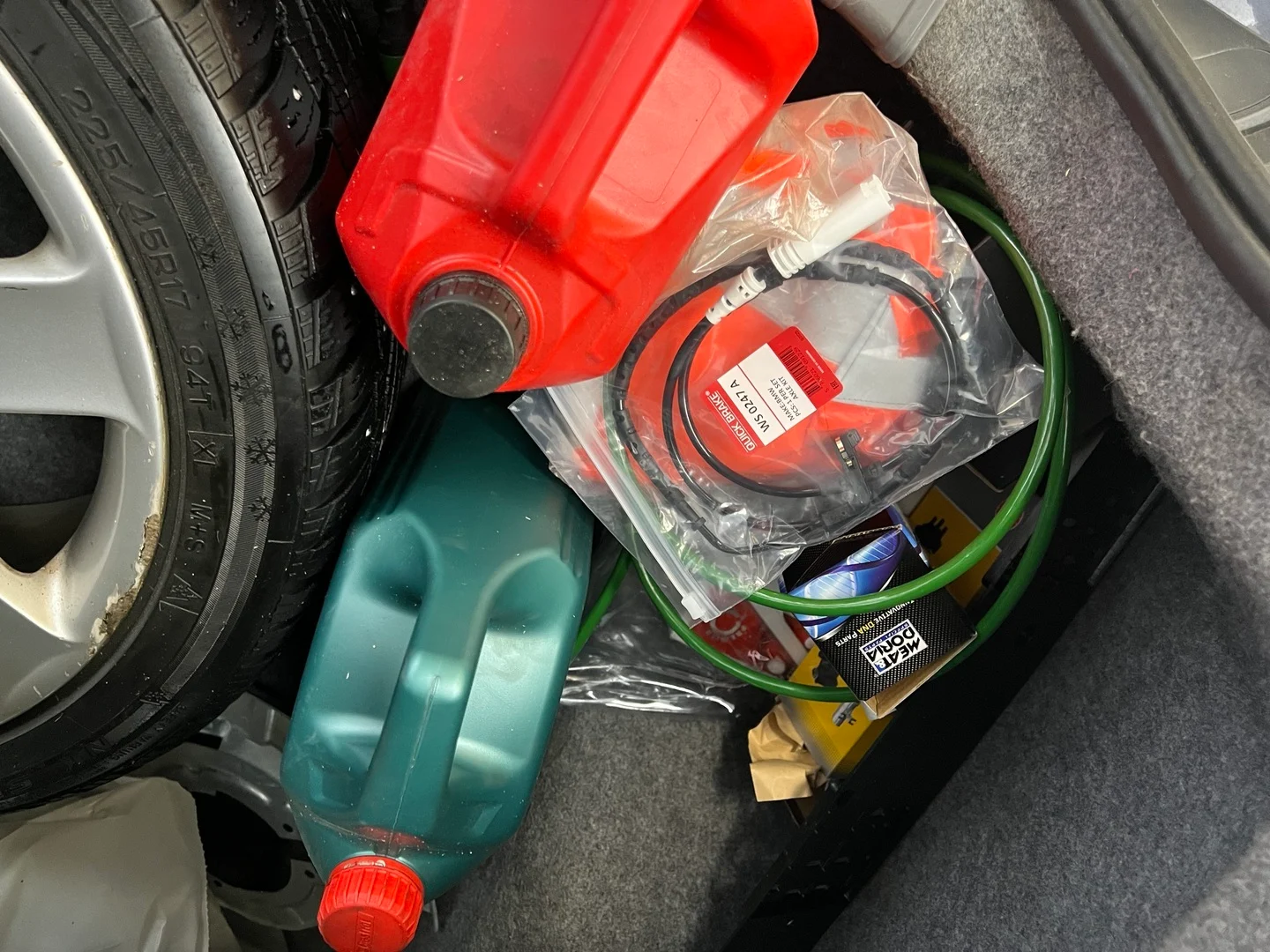 Car Image - 3PHFcUCAKJ716wHjfPtLSs