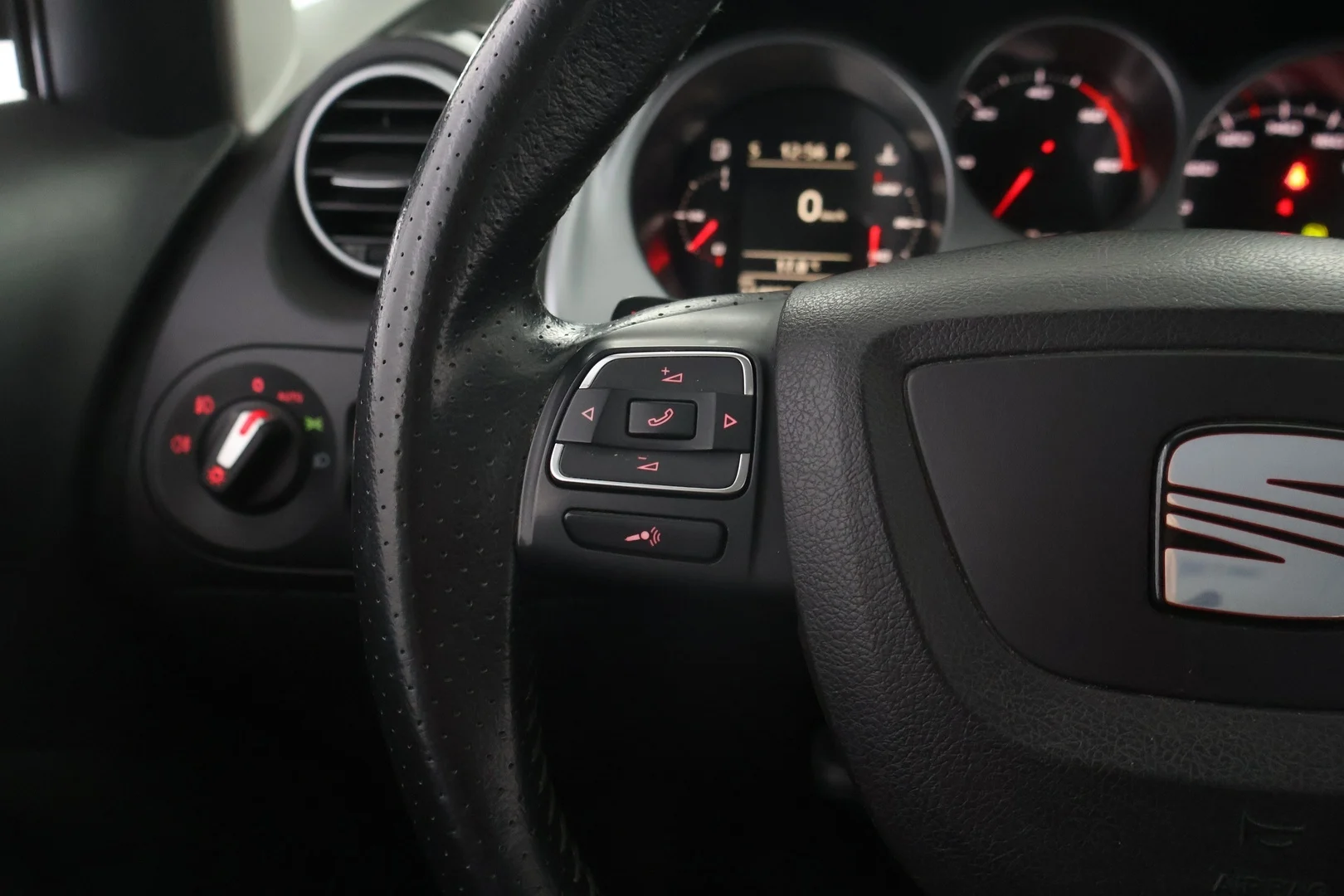 Car Image - 6PTzcnlje5L7Z110TV4mvd