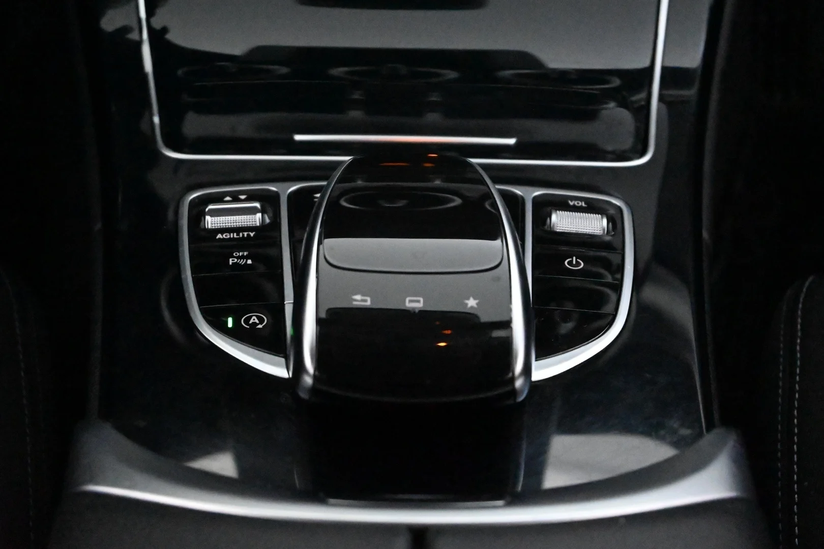 Car Image - 2VnQkCfawQrMLXDjwFy2A1