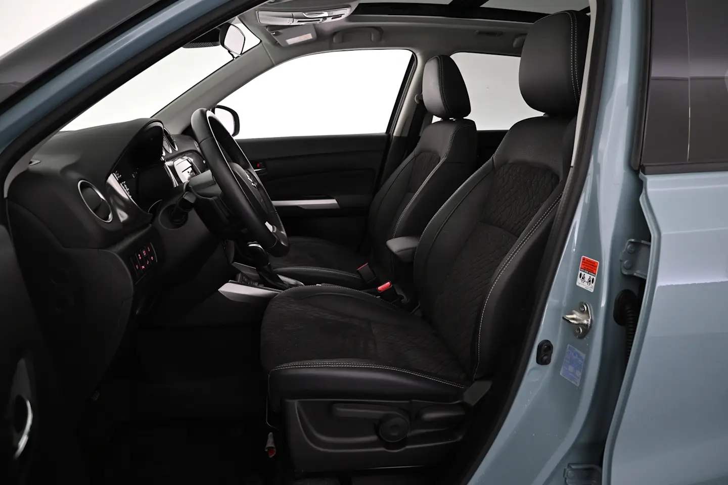 Car Image - 3M5iQHeZPfuYtaSA9dps8m