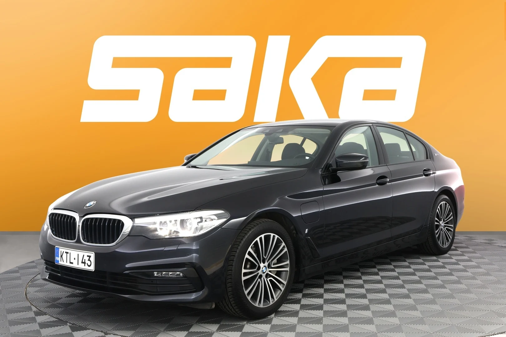 Car Image - 1AknwlfV9pHz69FU635m9z