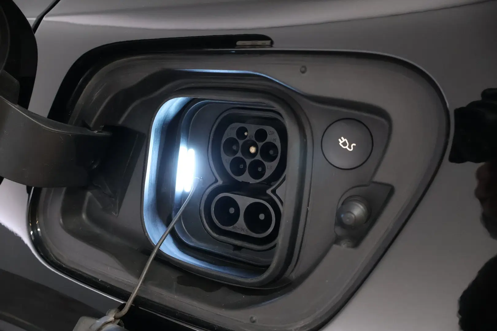 Car Image - 1Jl4fTrmf6NI4ivD1R4hx3