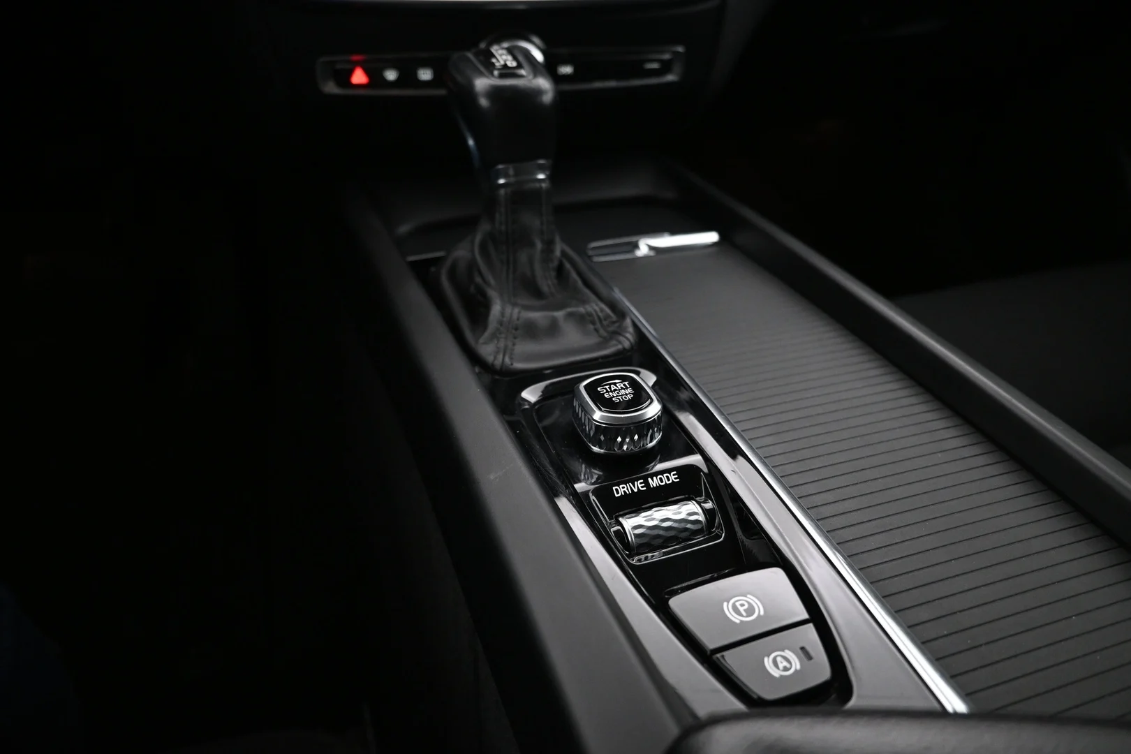 Car Image - 7A0xCciSkDr8QOfvVRblFs
