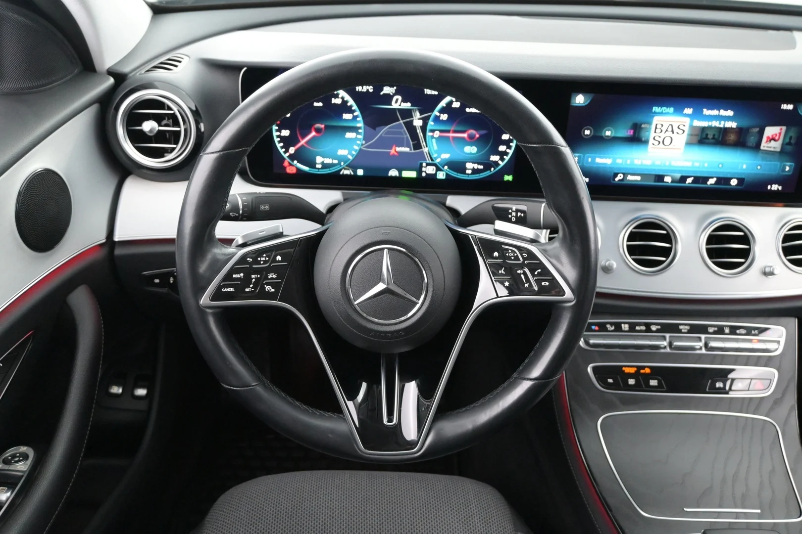 Car Image - 7t70eCS5KD9S2XgGO5uJfd