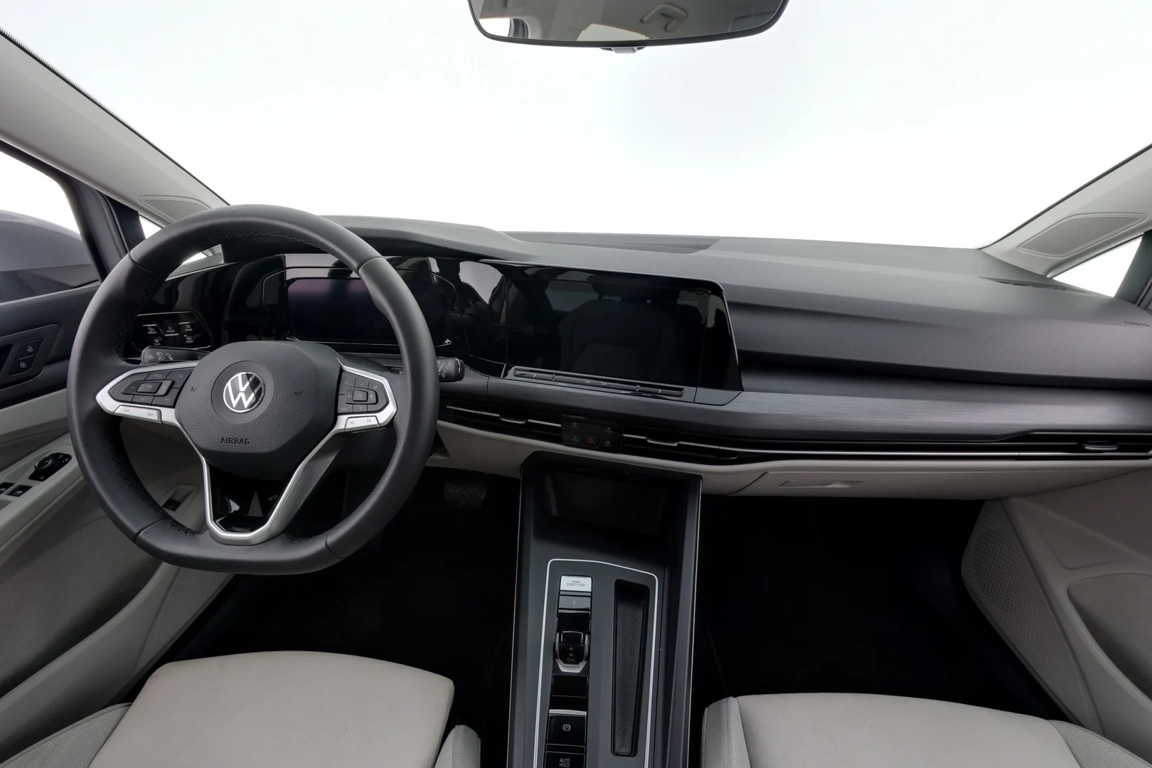 Car Image - 16uVDu3JnCeMyEd1AKSDve