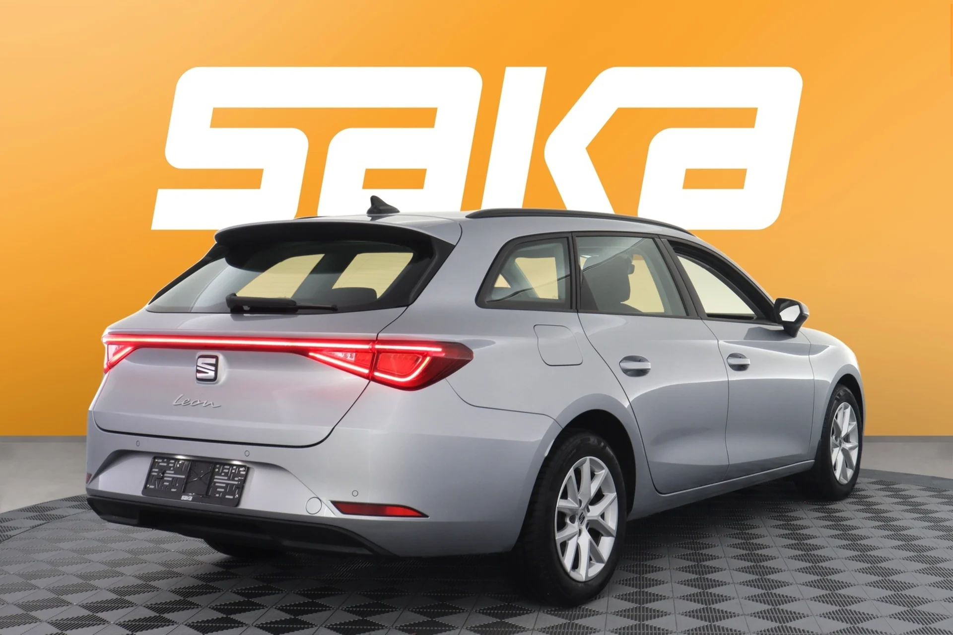 Car Image - 4WNkBK9ejkdsVOyEsv4wEy