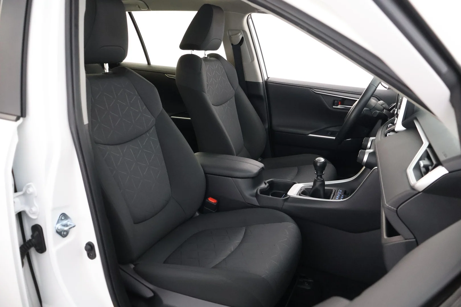 Car Image - 417NgFt0vWb8ajR0AG5YFX