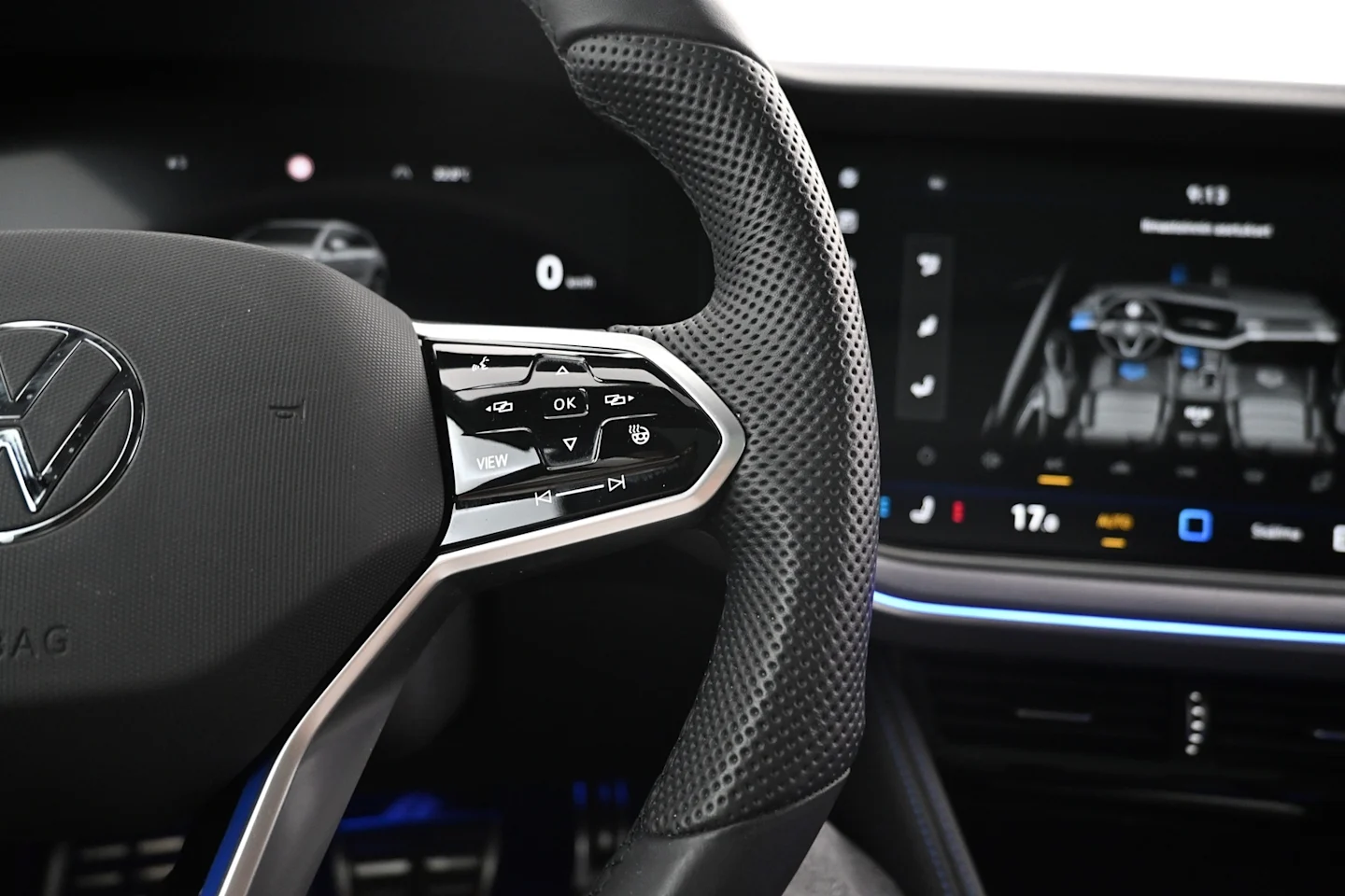 Car Image - 1ekN5JXrq9NzDKDStVcq8b