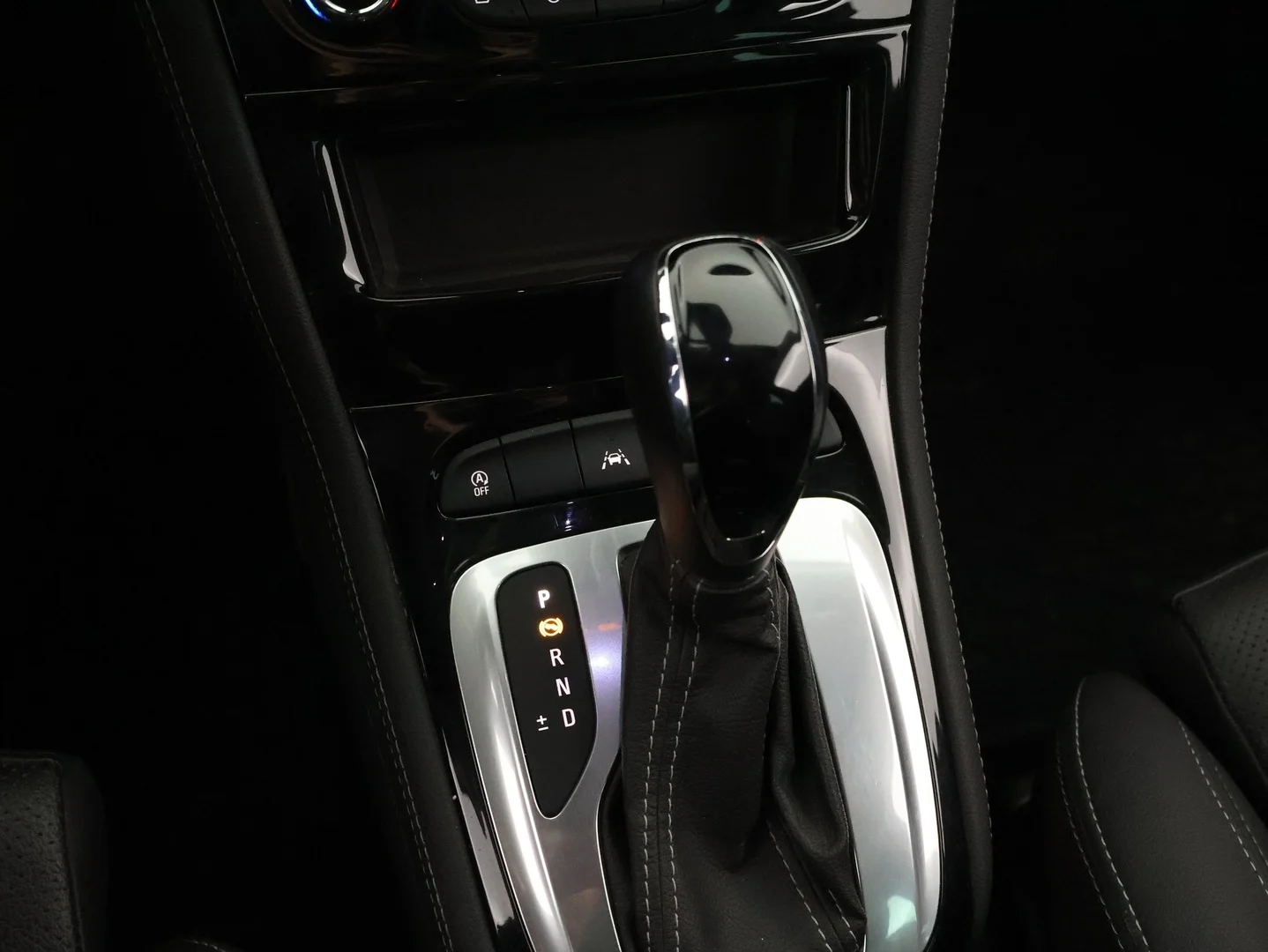 Car Image - 4e2V9XNGk8qTuFoMZzAnIM