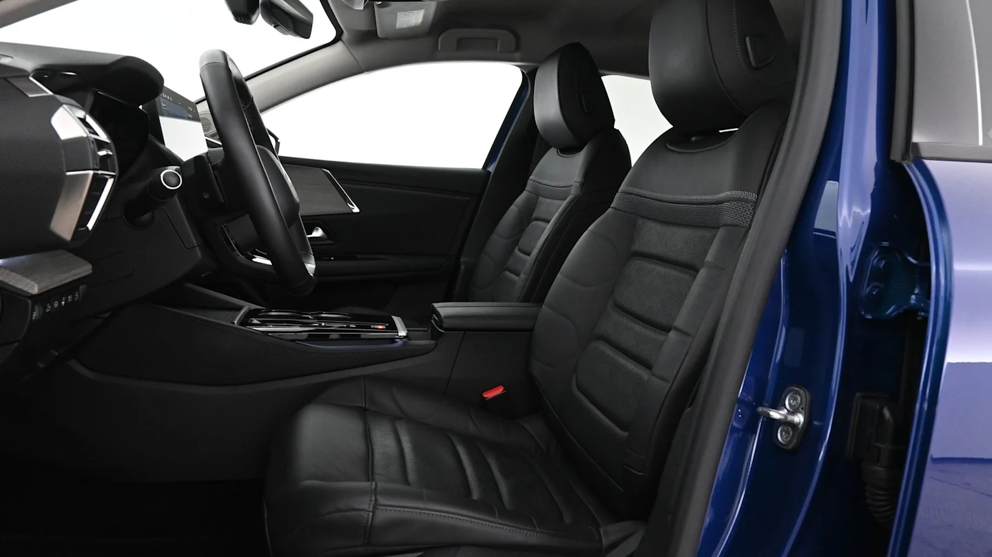 Car Image - 7auz4mGEqwP31sboCBlBDc