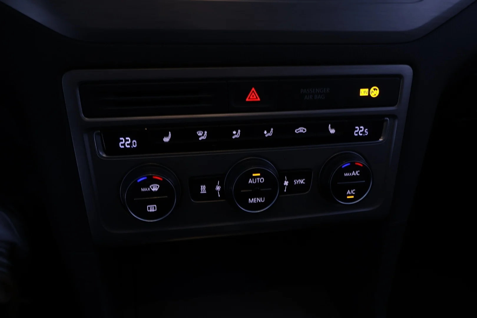 Car Image - 3ExxM1KSEDLN2M9bg60lHl