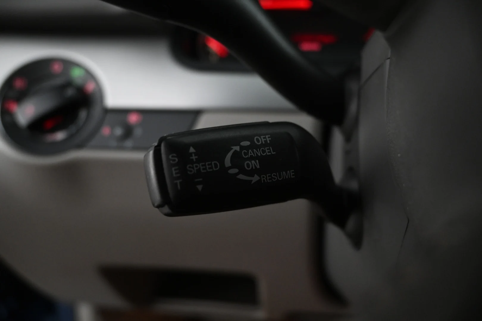 Car Image - 63vyIpfGKLKyzKUb1Umx9k