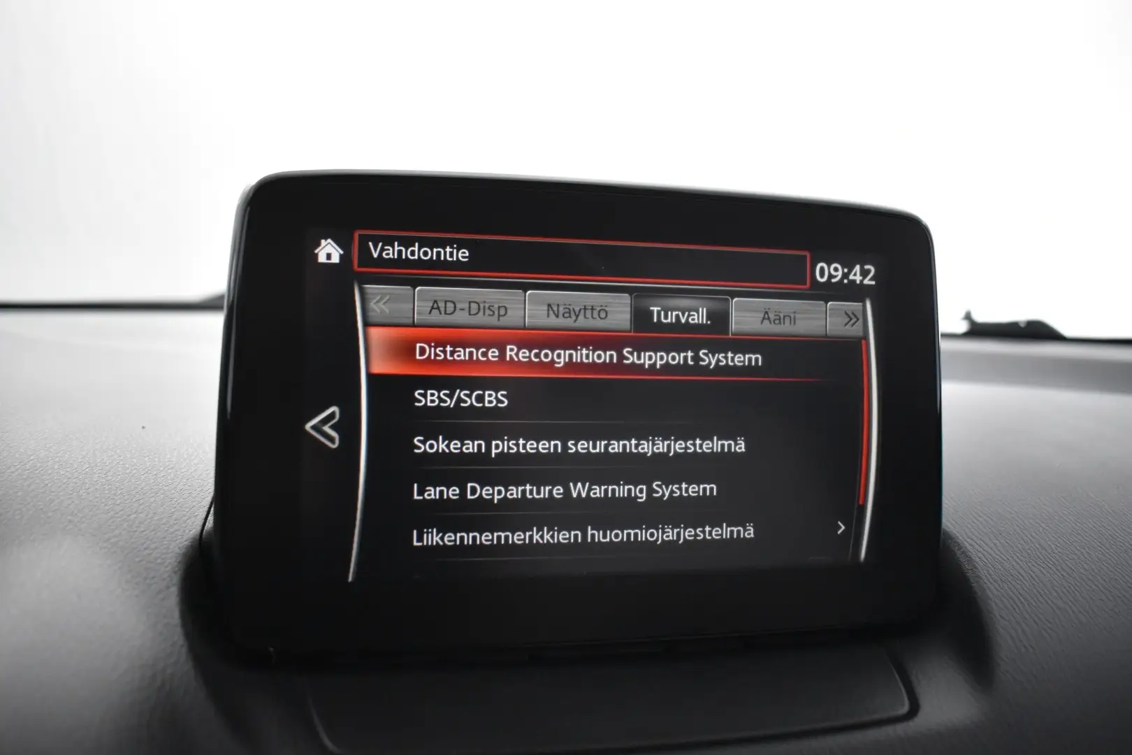 Car Image - 7CT8sakfx6wQki5Lsbk1hq
