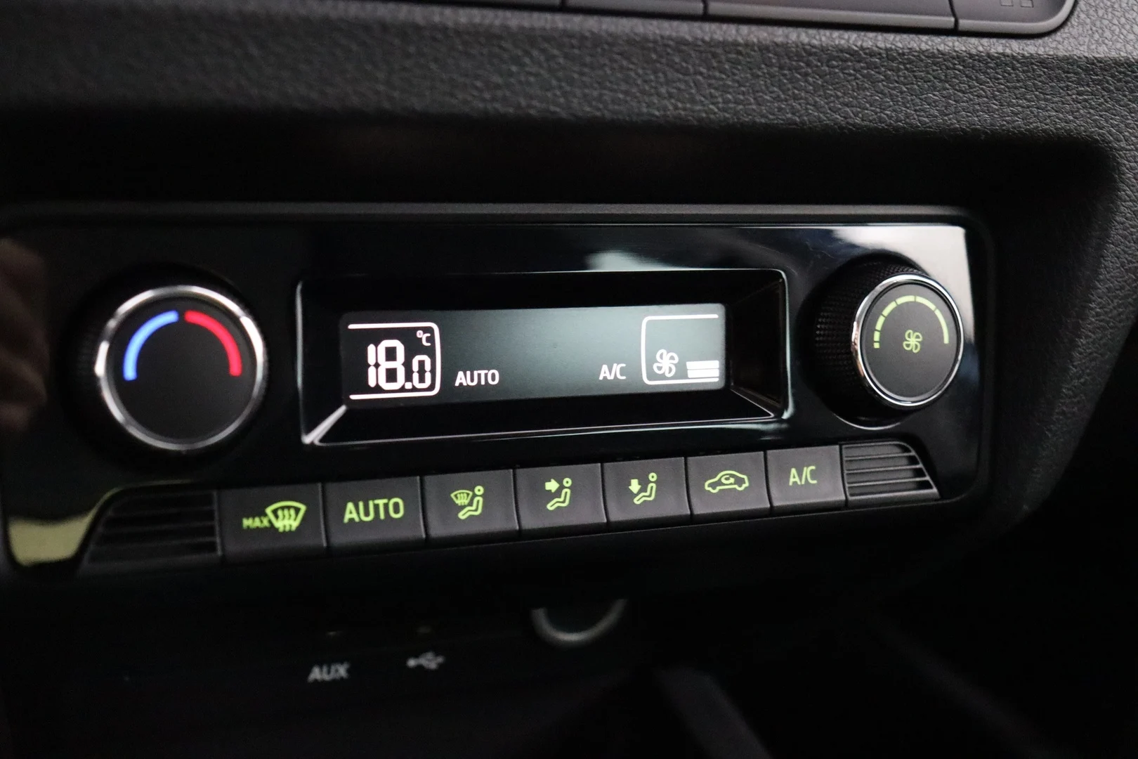 Car Image - 3cvpVPqRhIo4IOup9yXLoX