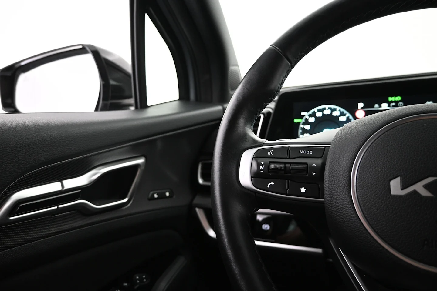 Car Image - 1yqdAczyaTzx3g9MVCuj0G