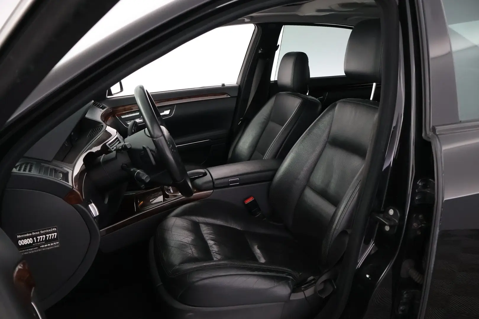 Car Image - dd6BBfFNNIZmIHv81WxM7