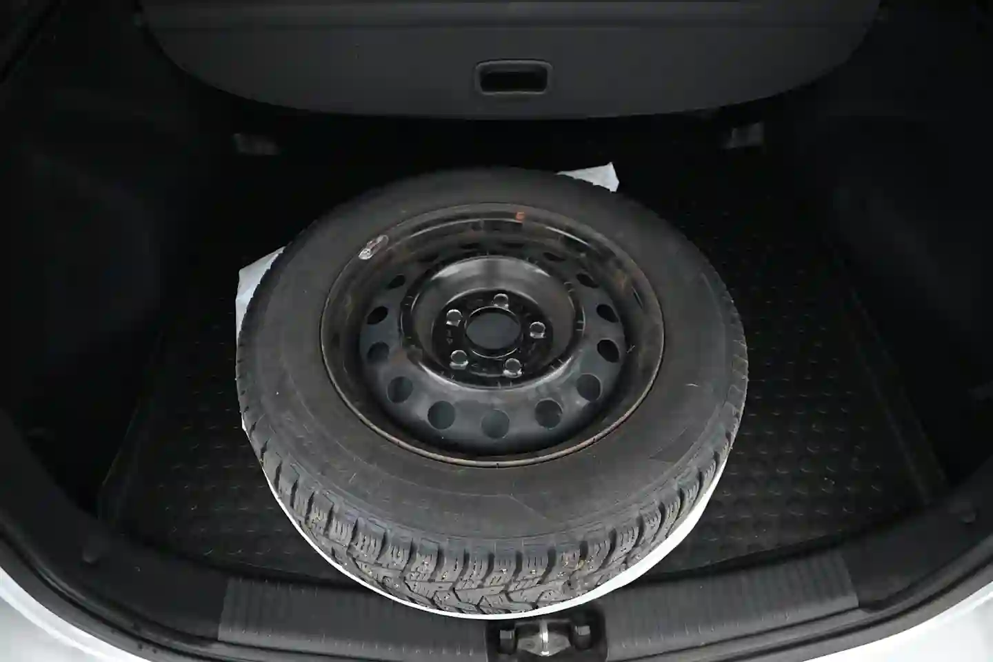 Car Image - 74uA31mwC69ItRJSgbyE29