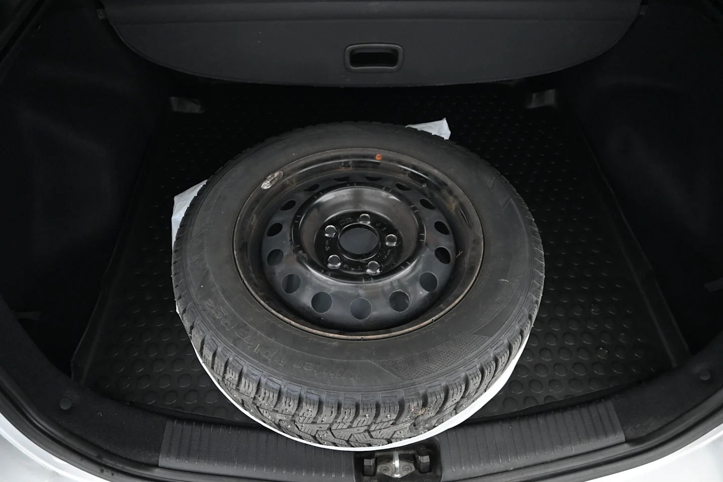 Car Image - 74uA31mwC69ItRJSgbyE29