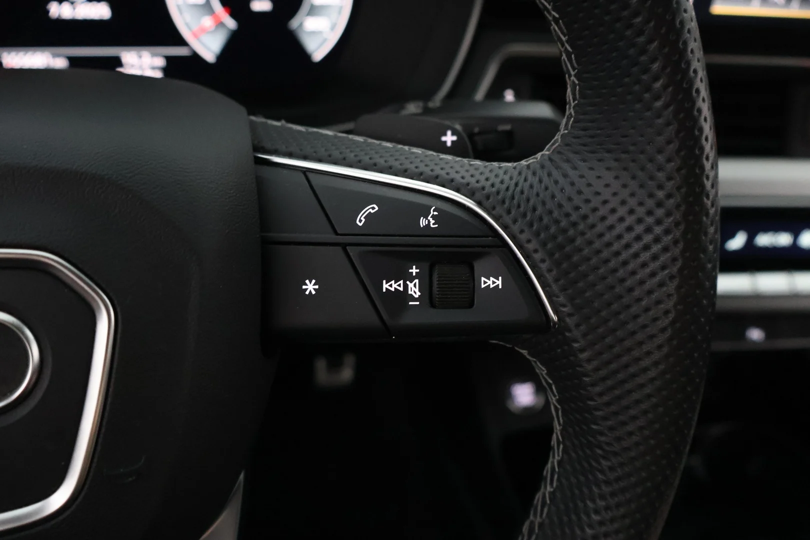 Car Image - 2G9hUF7RGBNRJnRknUBD6w