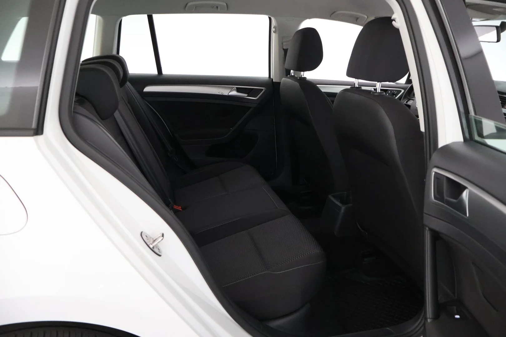 Car Image - 4AYP1CaSM4n4s7hI4whzLO