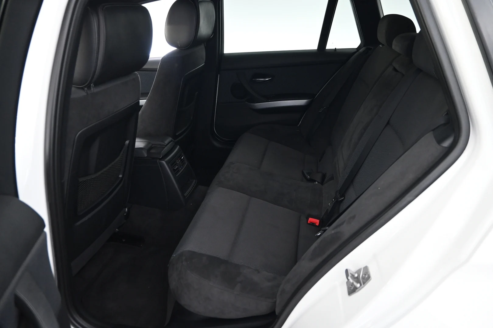 Car Image - 3Fn45geCD4pG4rfyUiOTkW
