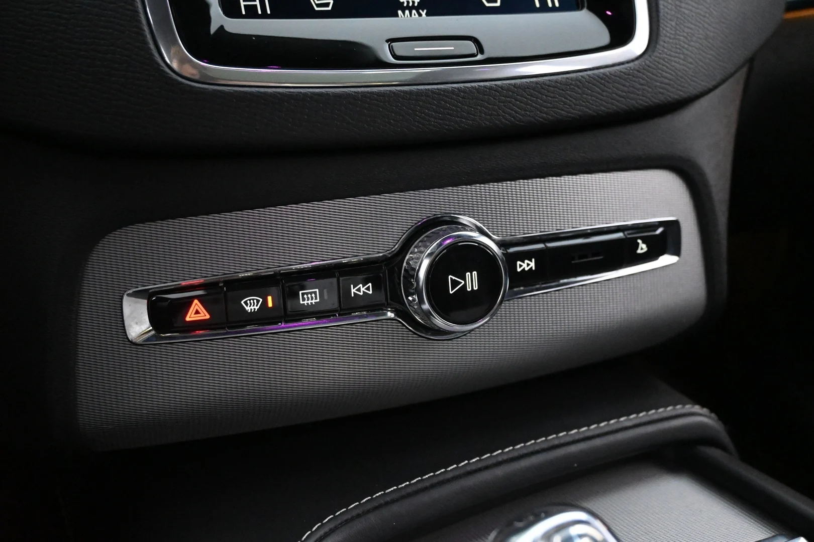 Car Image - 5ACxlMRar1ngQcUWXkAskR