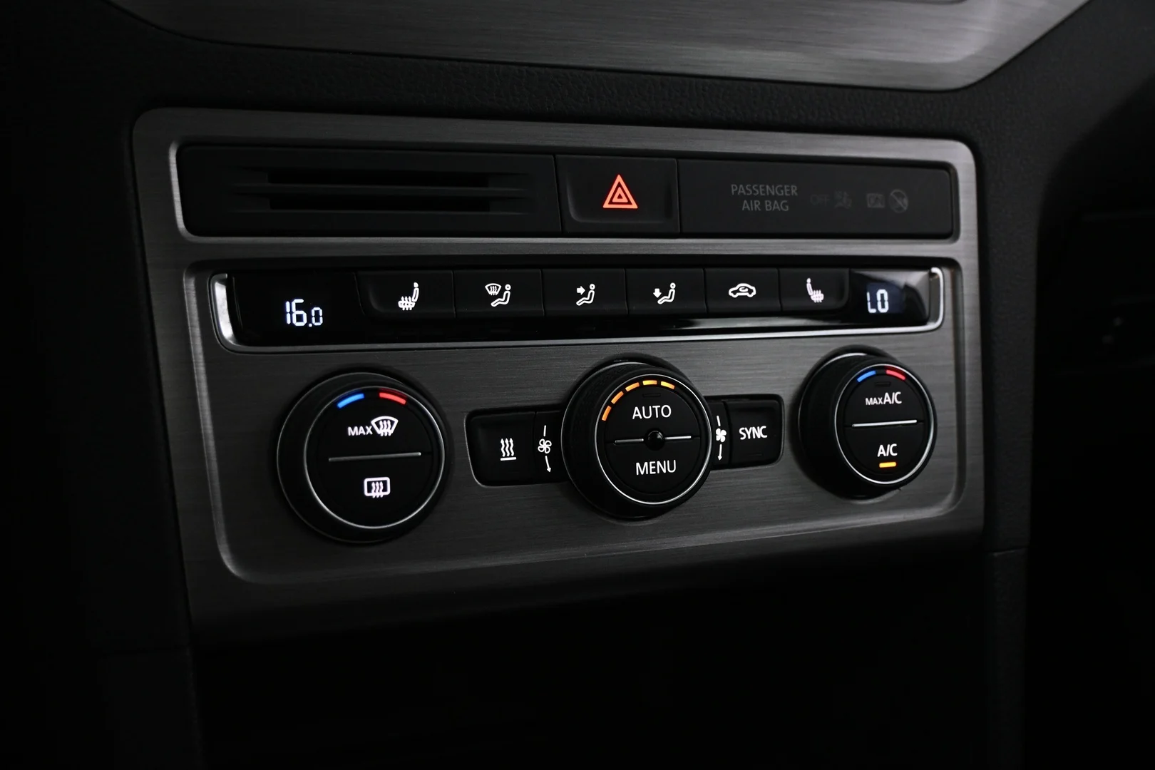 Car Image - 4wjWF7Q9nagXj12PlMl6rf