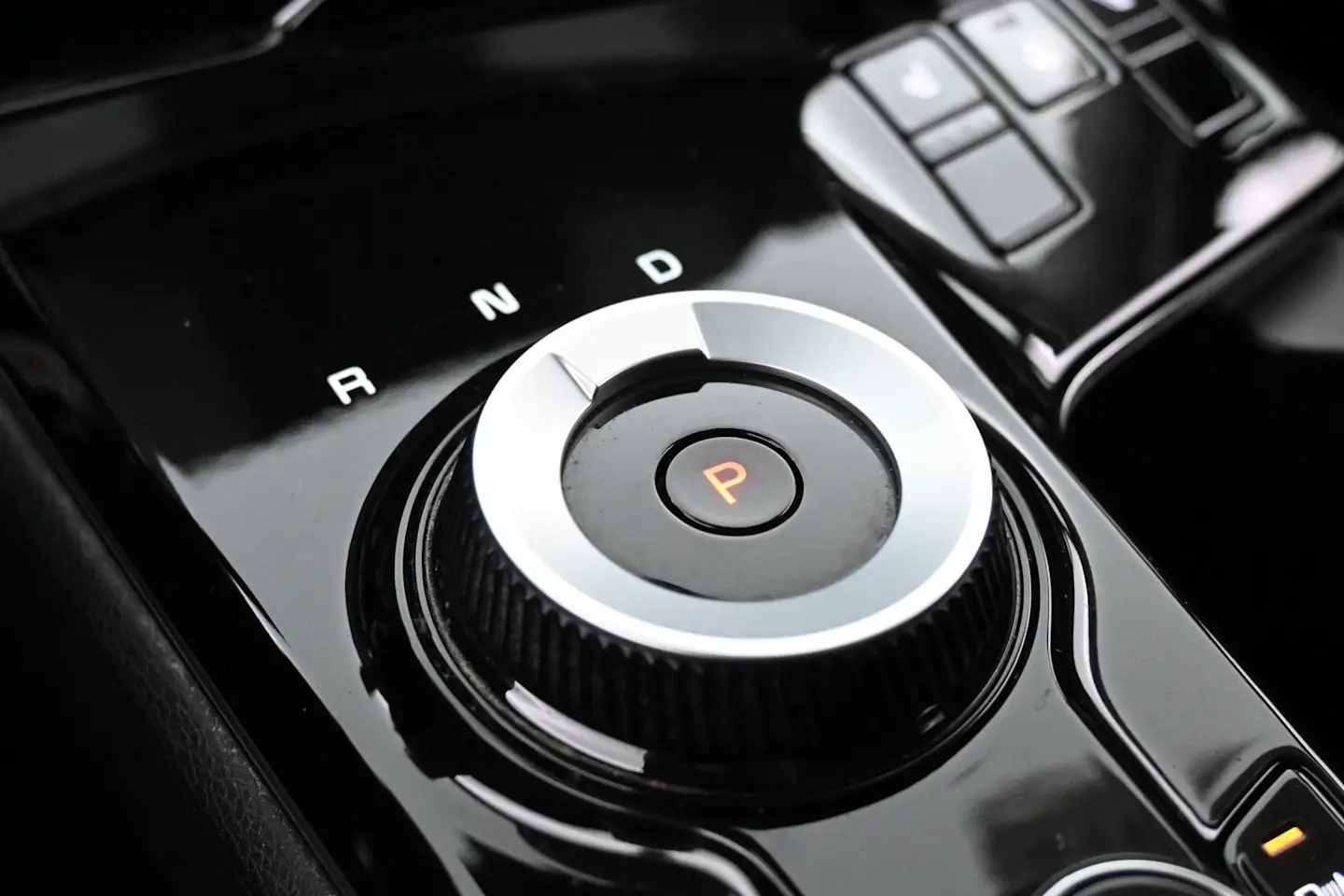 Car Image - 1vhueBKdwoIldpb2psyrty