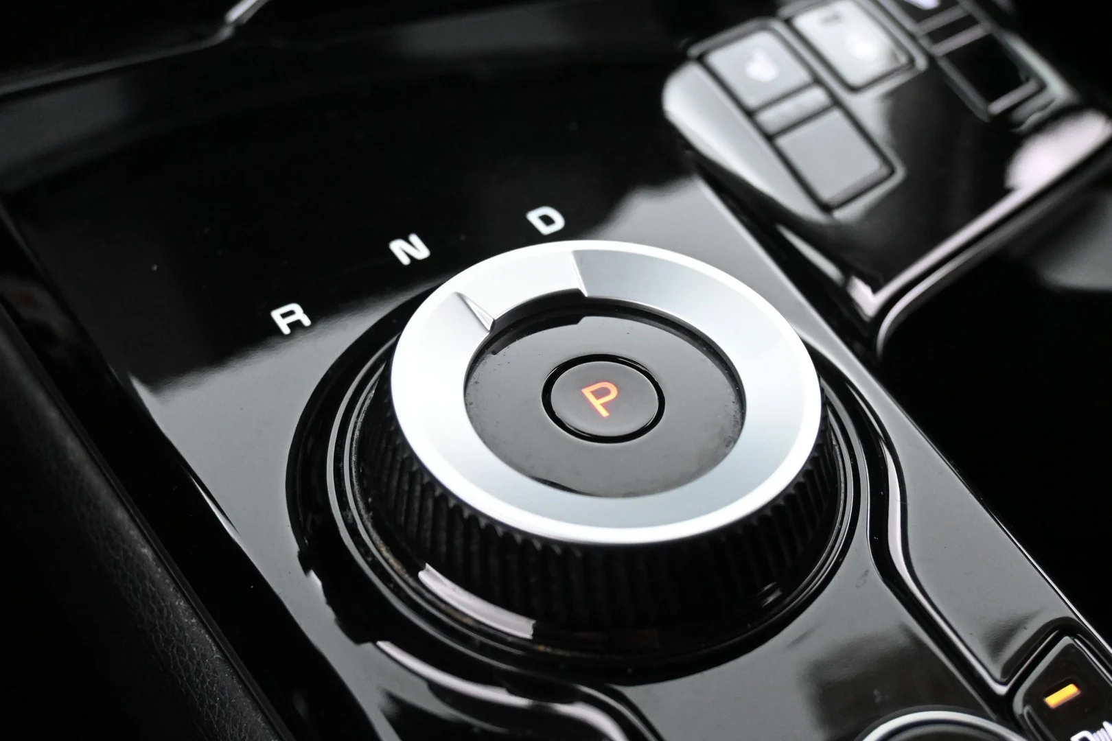 Car Image - 1vhueBKdwoIldpb2psyrty