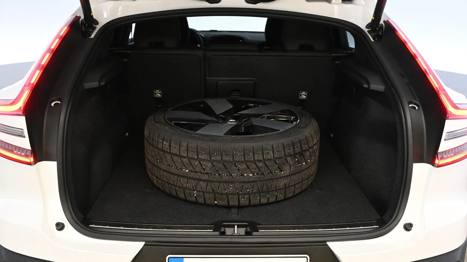 Car Image - 5BGpzTHAe1FfsXqZPiHbWo