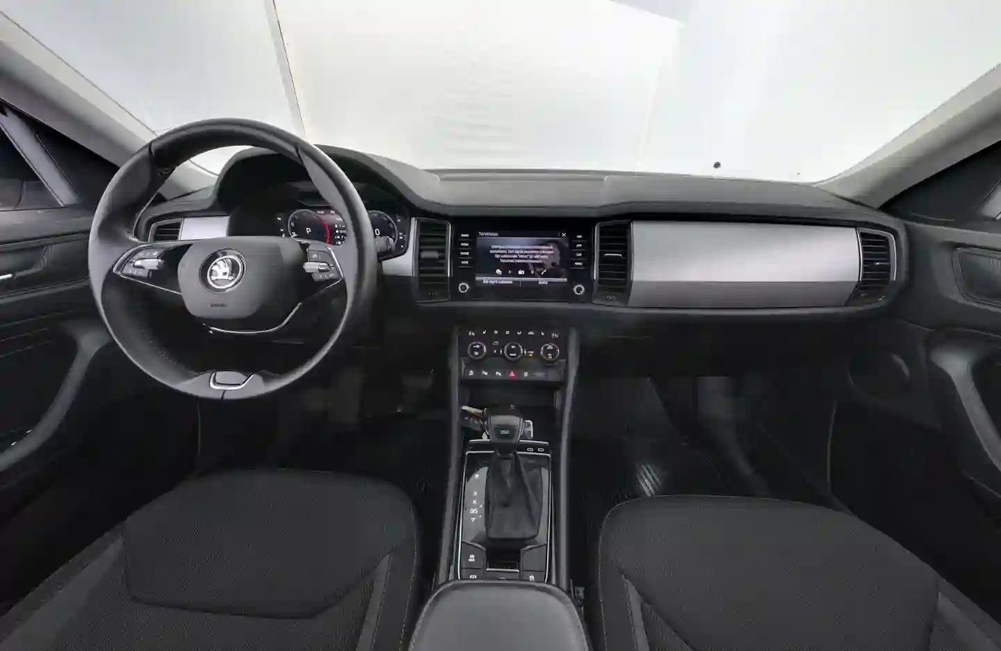 Car Image - 1KHr4Ns82uBRHv54eYKElQ