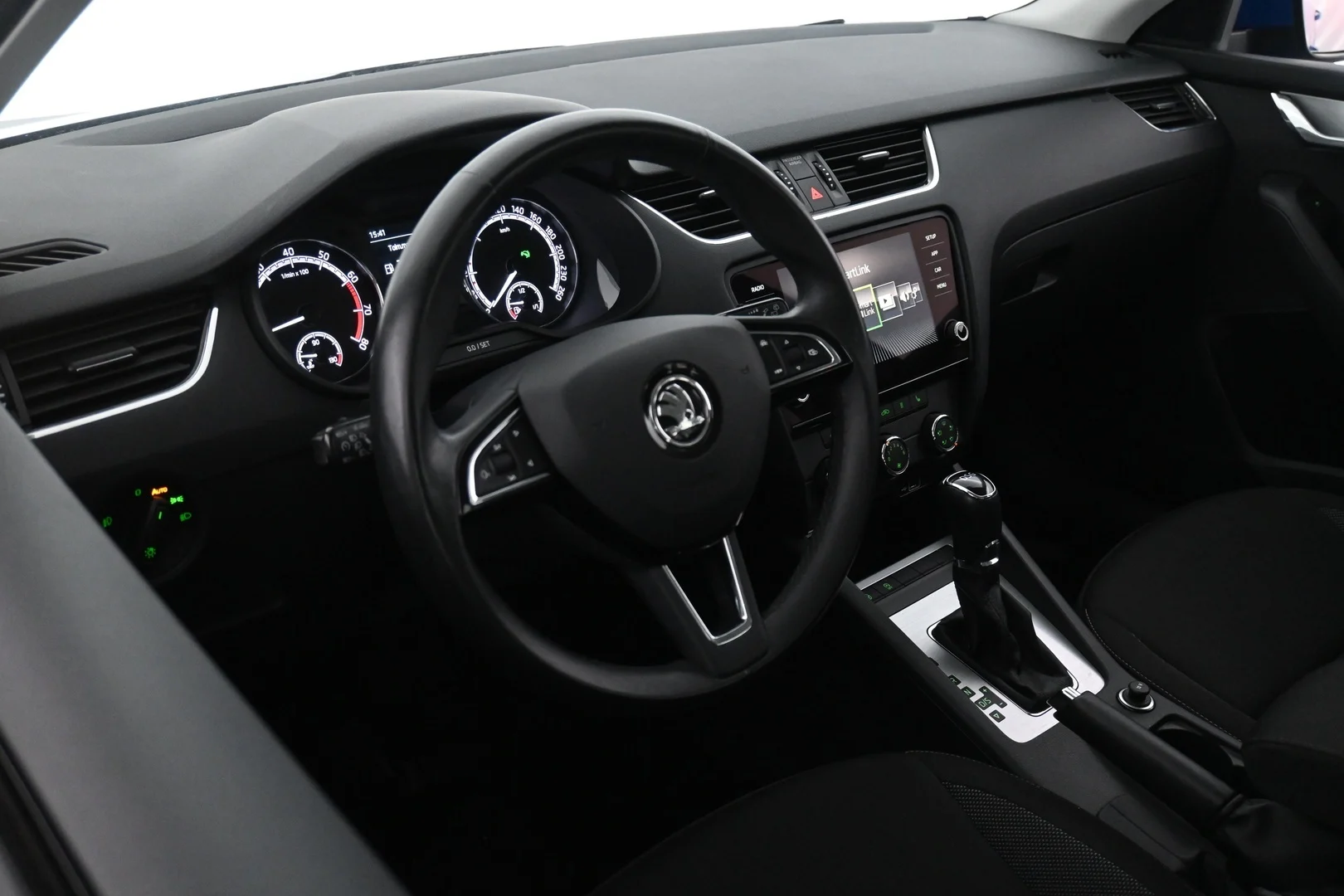 Car Image - 4IYAlPh2Bmz0a6QzDiIAz1