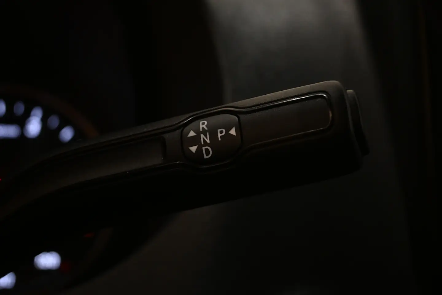 Car Image - 619X77E2DHYuaZOPwOVcUc
