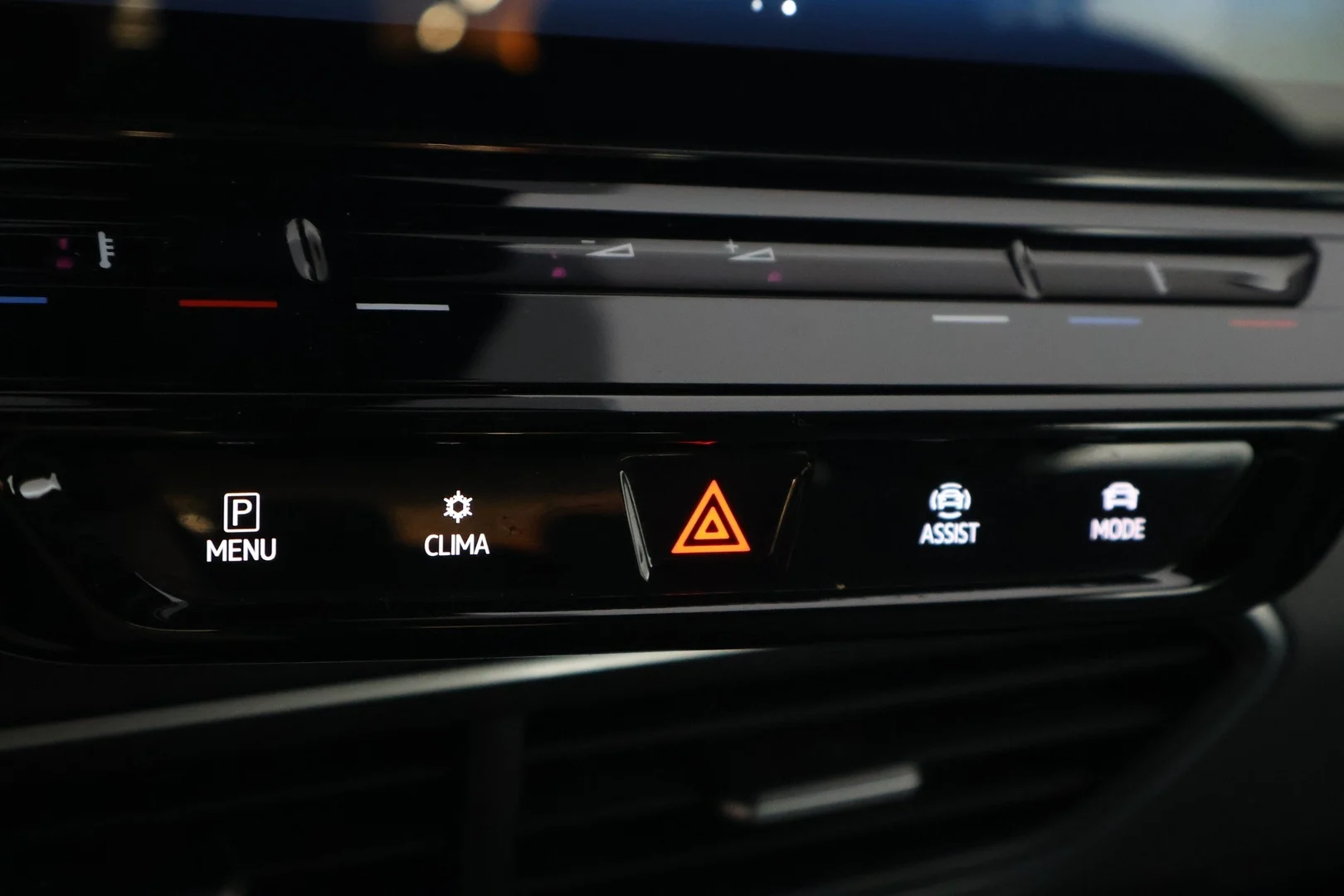 Car Image - 1whCtxCLhuSpBP8bDz65go