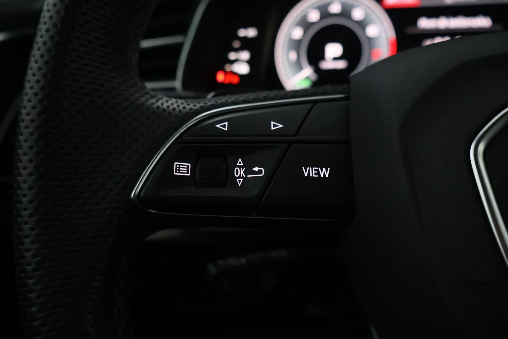 Car Image - 7od7PUCatggpWrAIWVrwoQ