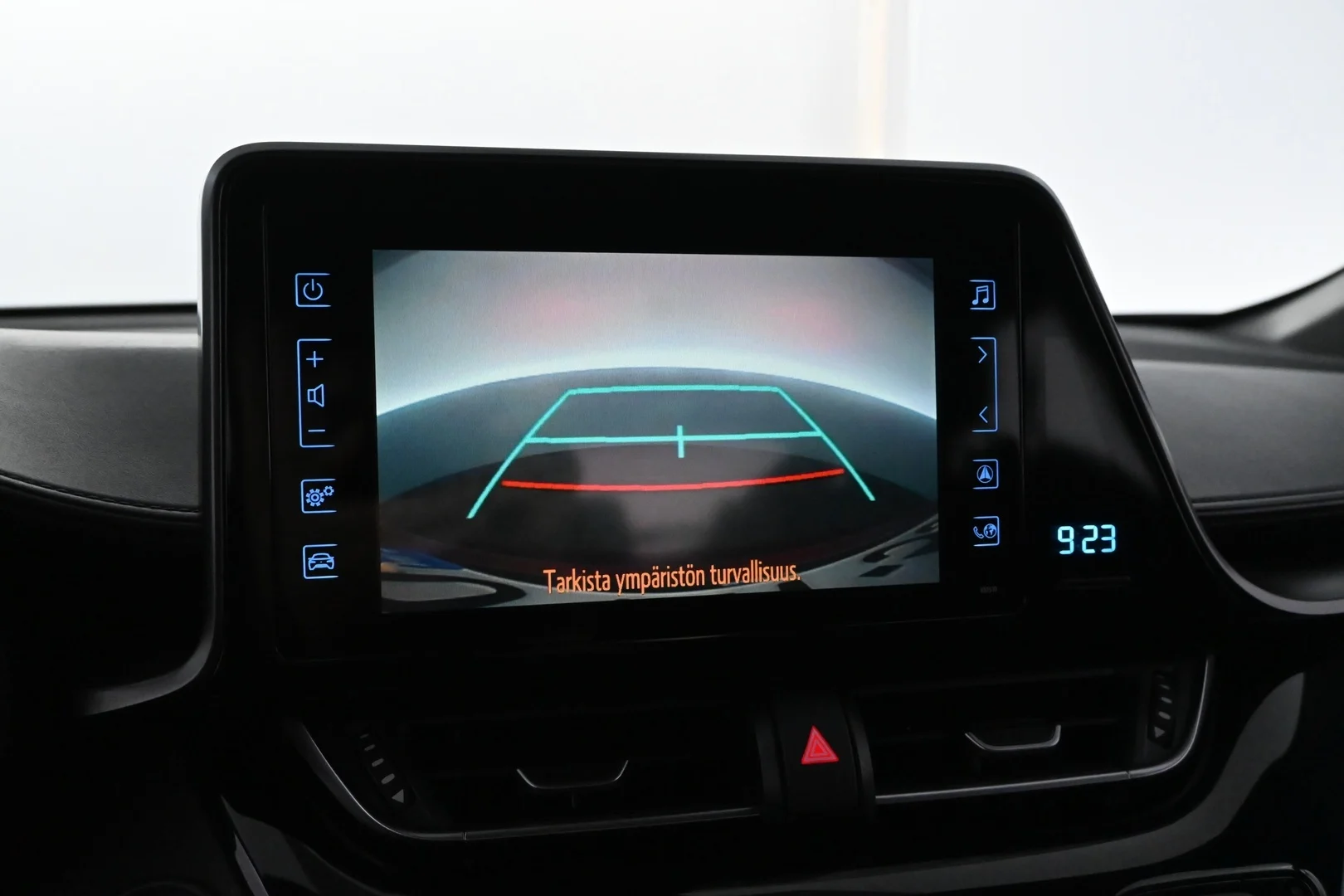 Car Image - 3tbxRSmZSfbk2UGlREO45p