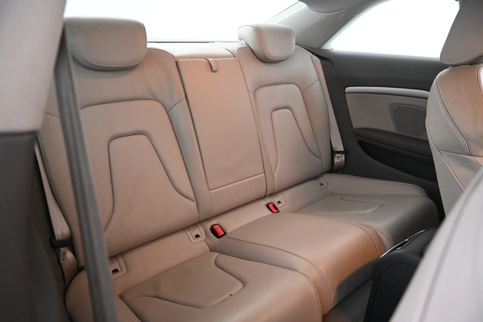 Car Image - 7teiB0NKvJvs0WWgBpYAhM